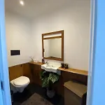 Rooftop Heated Jacuzzi, Fireplace, A Unique Home! 펜션 *