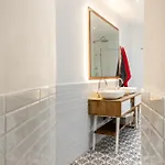 펜션 Rooftop Heated Jacuzzi, Fireplace, A Unique Home! Żebbuġ