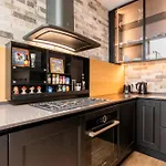 펜션 Rooftop Heated Jacuzzi, Fireplace, A Unique Home! Żebbuġ
