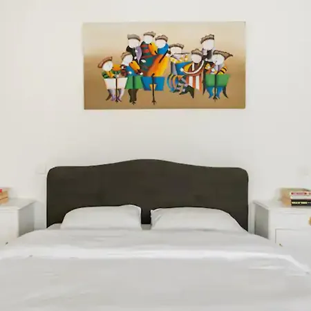 Rooftop Heated Jacuzzi, Fireplace, A Unique Home! * Żebbuġ