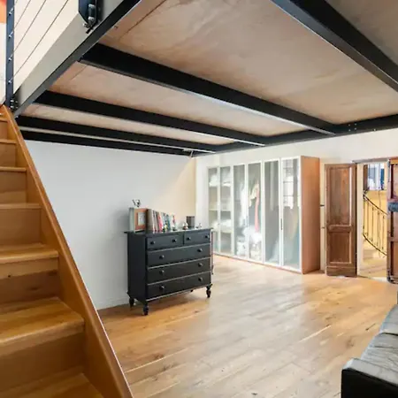 Rooftop Heated Jacuzzi, Fireplace, A Unique Home! *