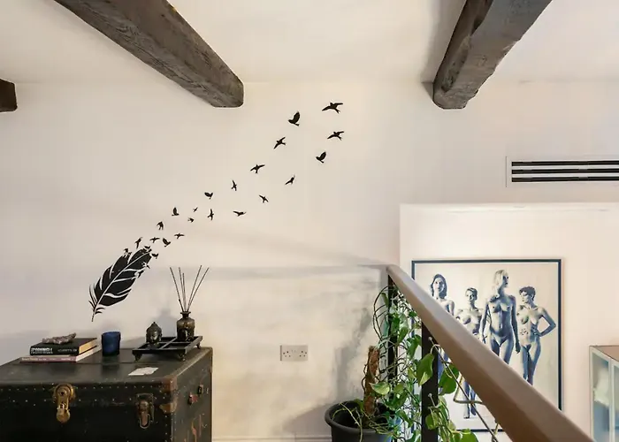 Rooftop Heated Jacuzzi, Fireplace, A Unique Home! * Żebbuġ