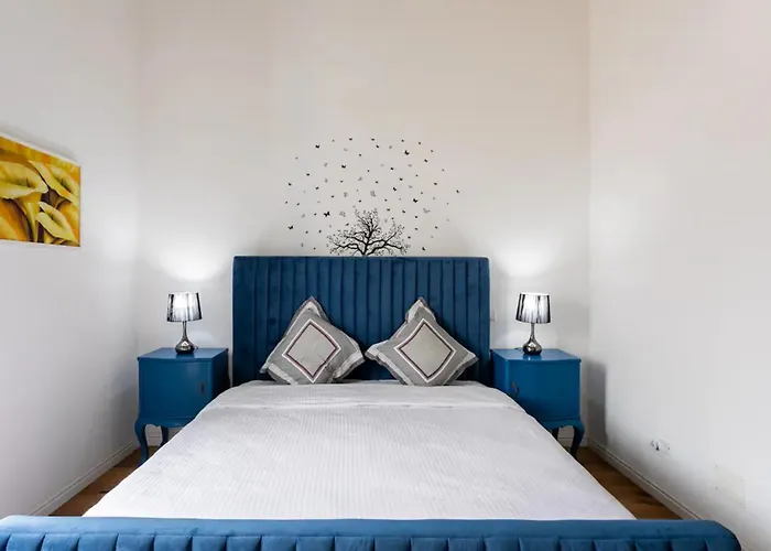 Rooftop Heated Jacuzzi, Fireplace, A Unique Home! Vakantiehuis Żebbuġ